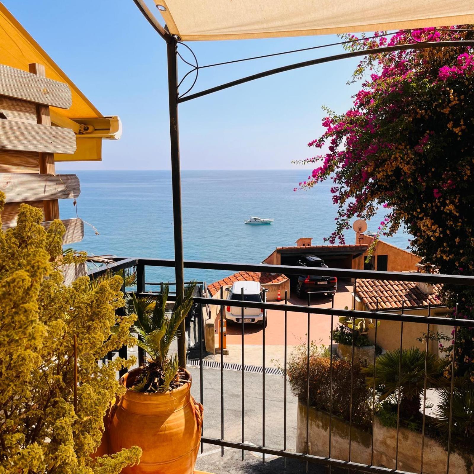 Lo Scoglio Apartment Varigotti Exterior foto